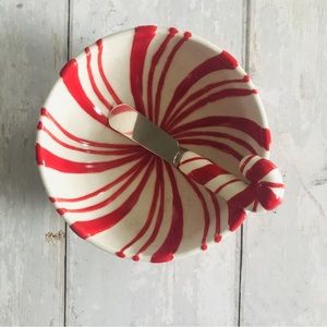 Vintage Hallmark Serving Bowl & Spreader Set